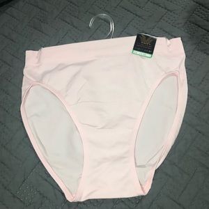 Wacoal B-Smooth Seamless Hi-Cut Brief